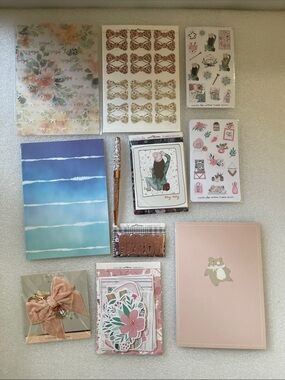 Neutral-Pink Floral & Stationery Bundle - Planner Society & Simply Gilded